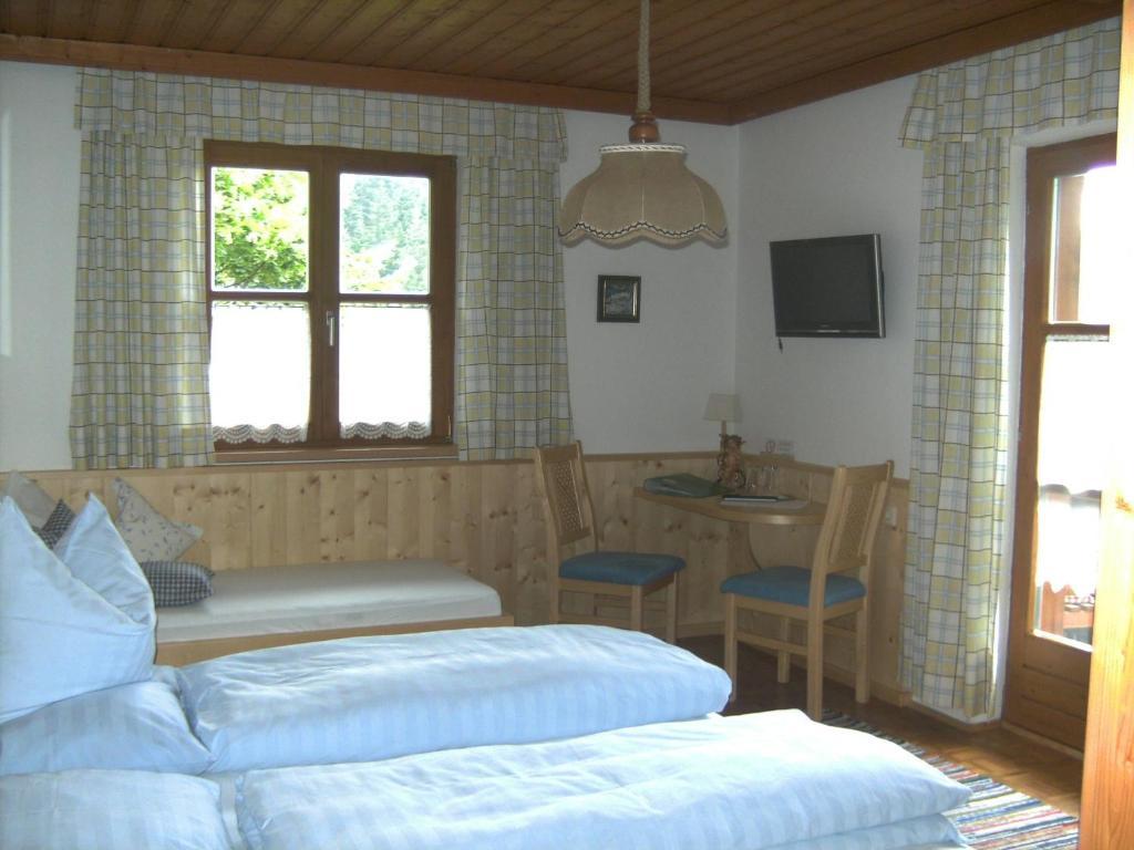 Biobauernhof Windbachgut Farm stay